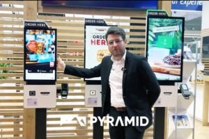 POLYTOUCH SWIFT Self-Ordering-Kiosk für digitale Bestellprozesse am POS
